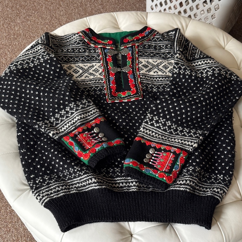 Sweater